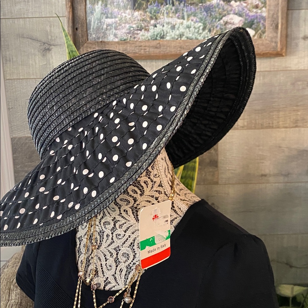 Saved for @liri7!!!! Betmar BNWT Black and White Polka Dot straw hat - Picture 2 of 6